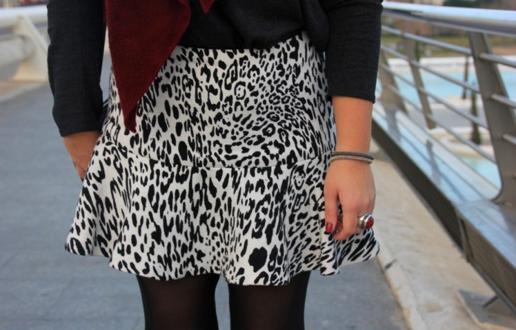 cebra skirt animal print black and white