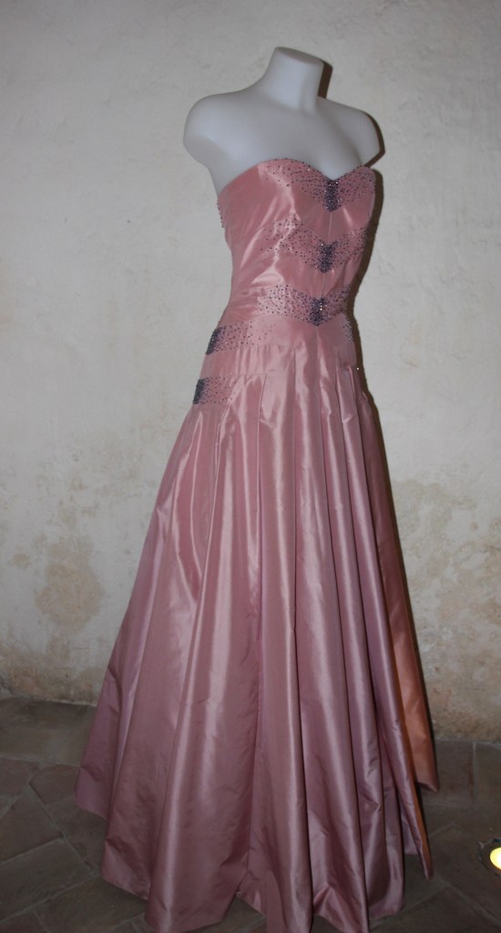 alex vidal vestido rosa