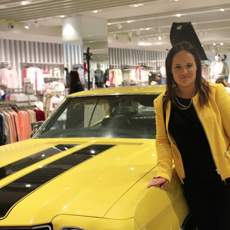 bershka i was here valencia evento coche