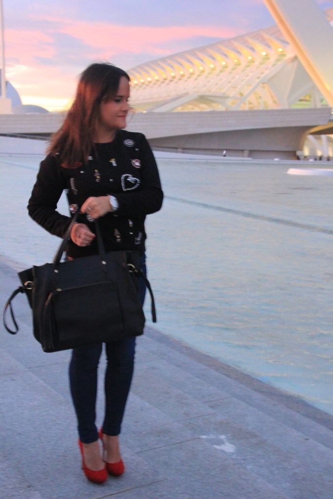 sudadera abalorios zara