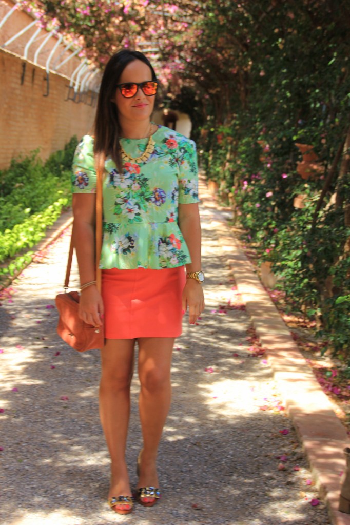 camiseta peplum