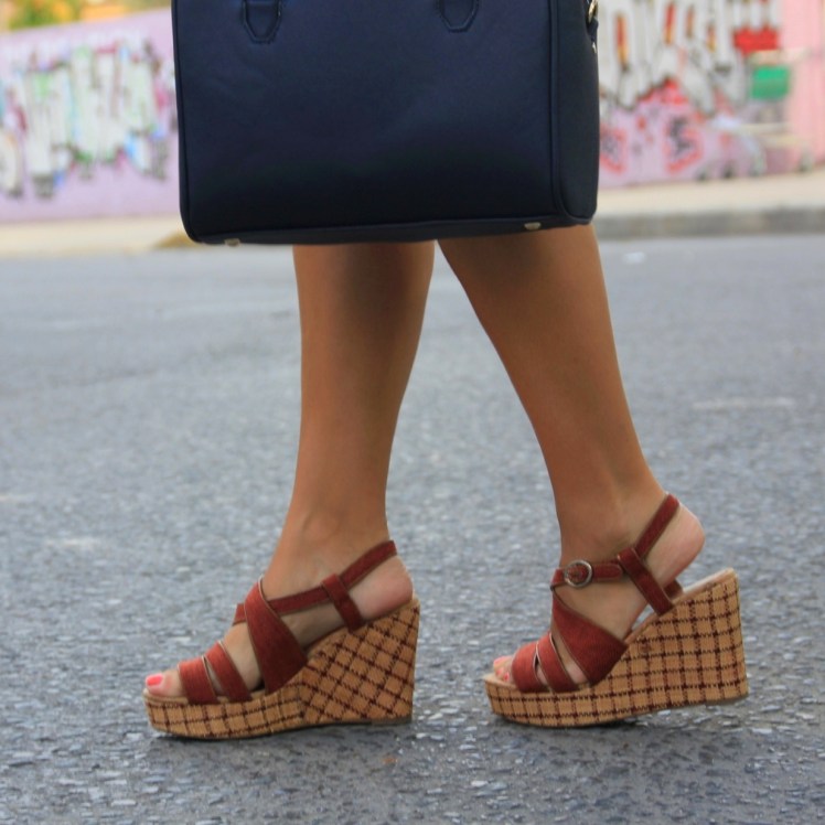 cuñas marrones bimba & lola