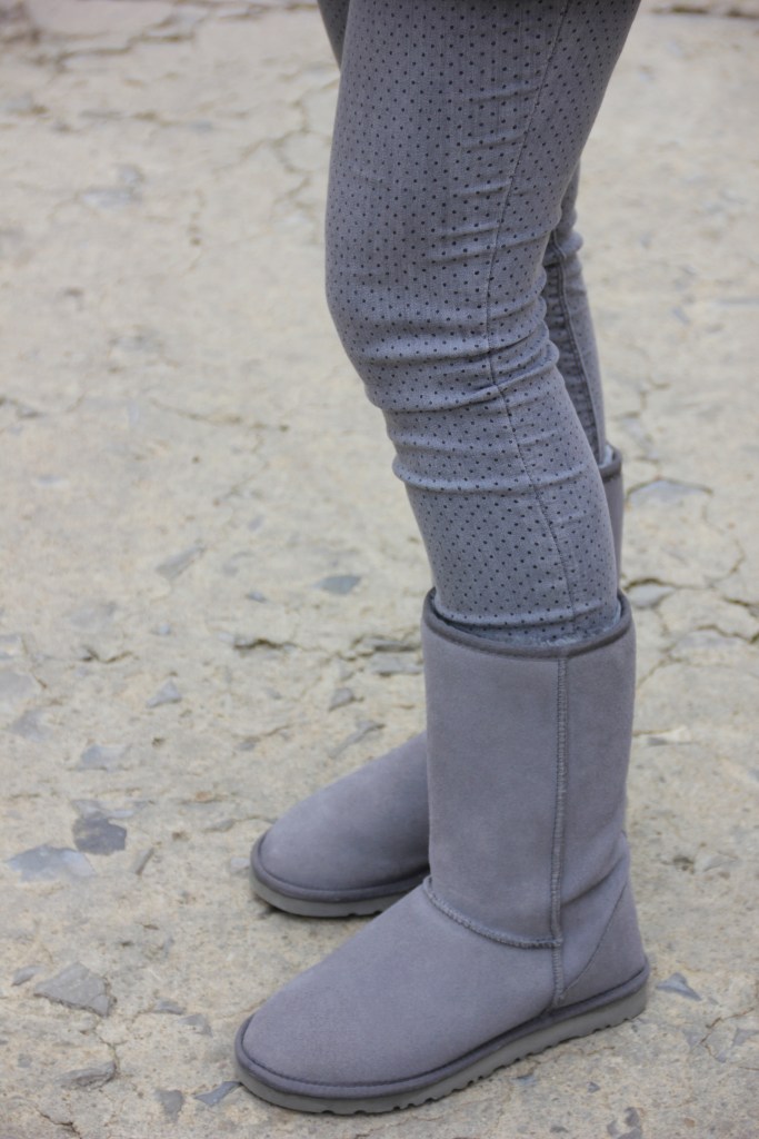 ugg grises