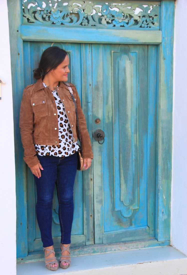 camiseta leopardo zara