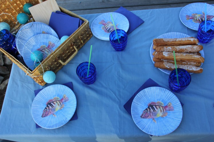 afternoon snack with friends